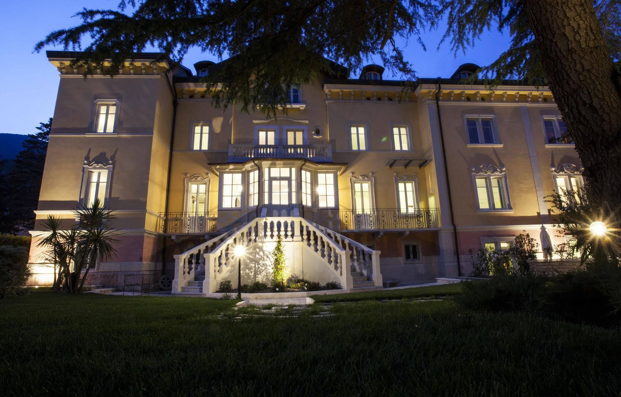 Italia Luxury And Arco