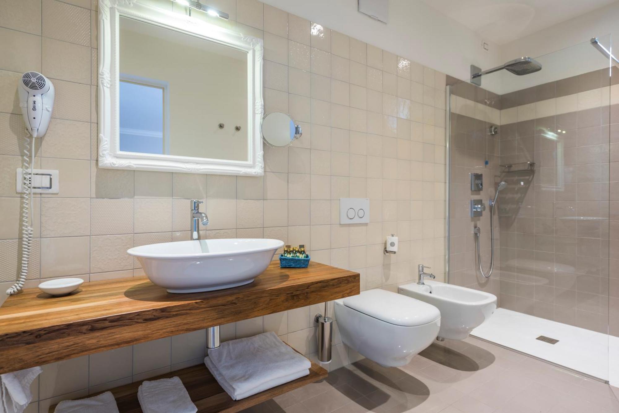 Italia Luxury Suites&apartments Arco