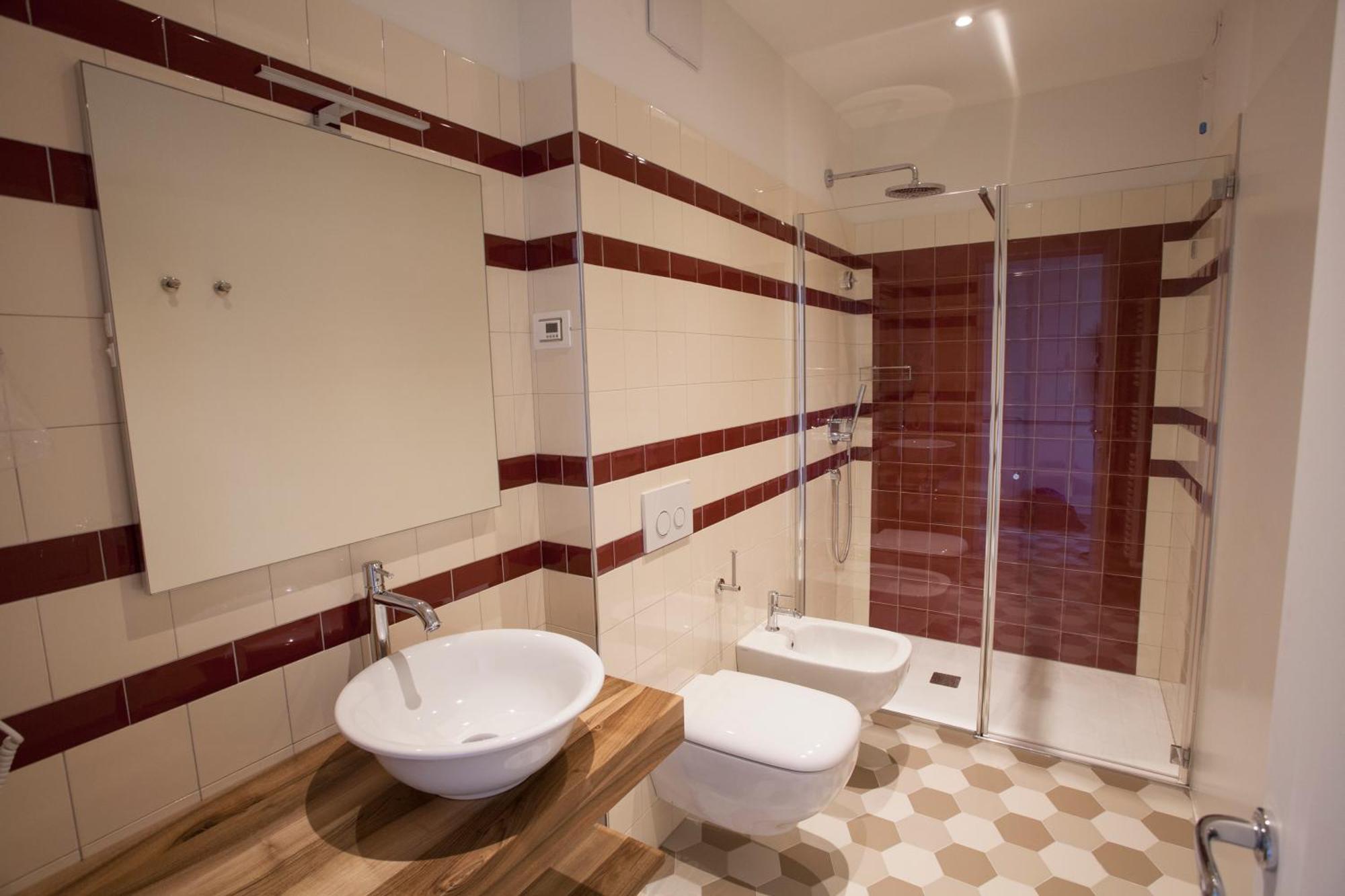 Aparthotel Italia Luxury Suites&apartments 3*