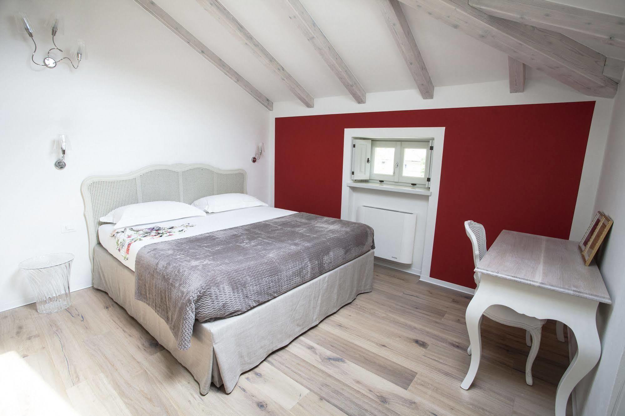 Italia Luxury Suites&apartments Arco