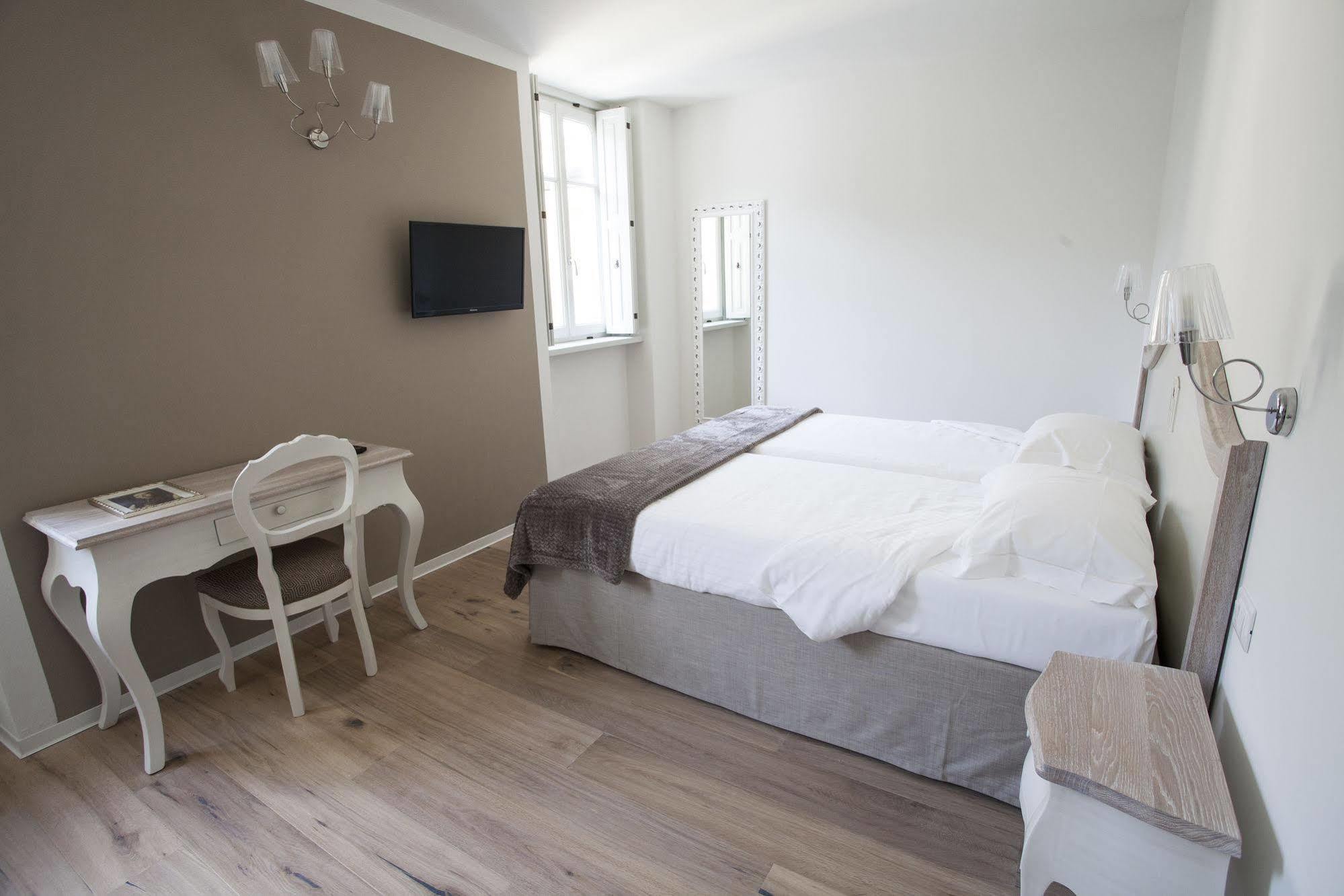 Italia Luxury Suites&apartments
