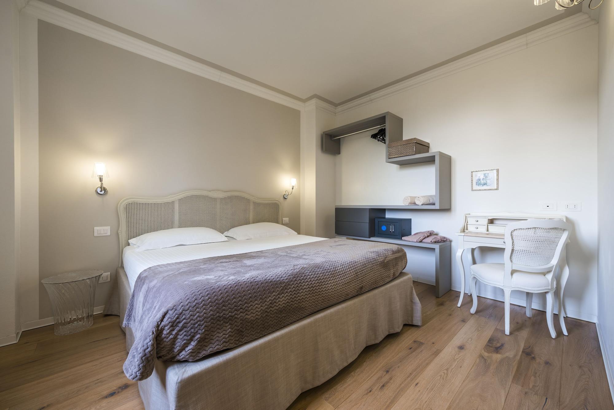 Aparthotel Italia Luxury And Arco